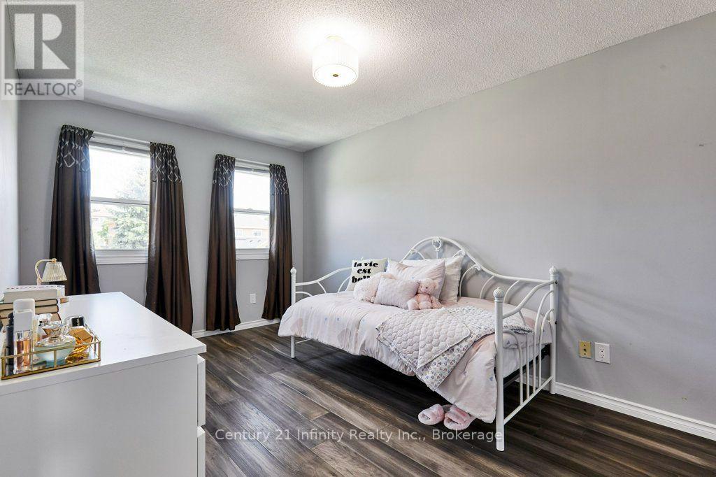 8 Murkar Crescent, Whitby, Ontario  L1N 8Y4 - Photo 28 - E13715522