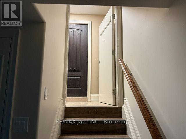 105 SCOTT STREET