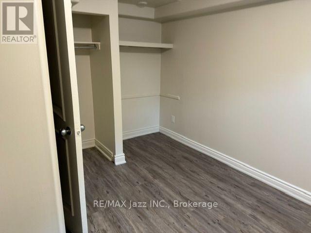 105 Scott Street, Whitby, Ontario  L1N 3L2 - Photo 7 - E13715532