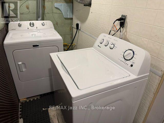 105 Scott Street, Whitby, Ontario  L1N 3L2 - Photo 9 - E13715532