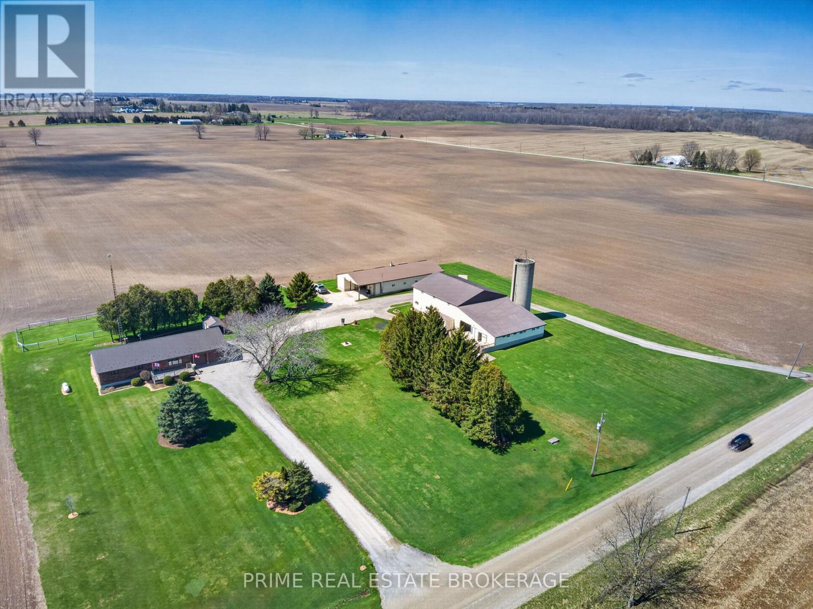 22403 Springfield Road, Southwest Middlesex, Ontario  N0L 1T0 - Photo 1 - X13715538