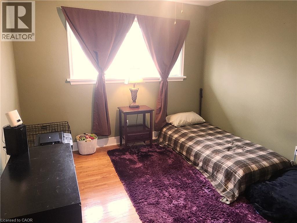 6142 Scott Street, Niagara Falls, Ontario  L2E 3B5 - Photo 14 - 40830521