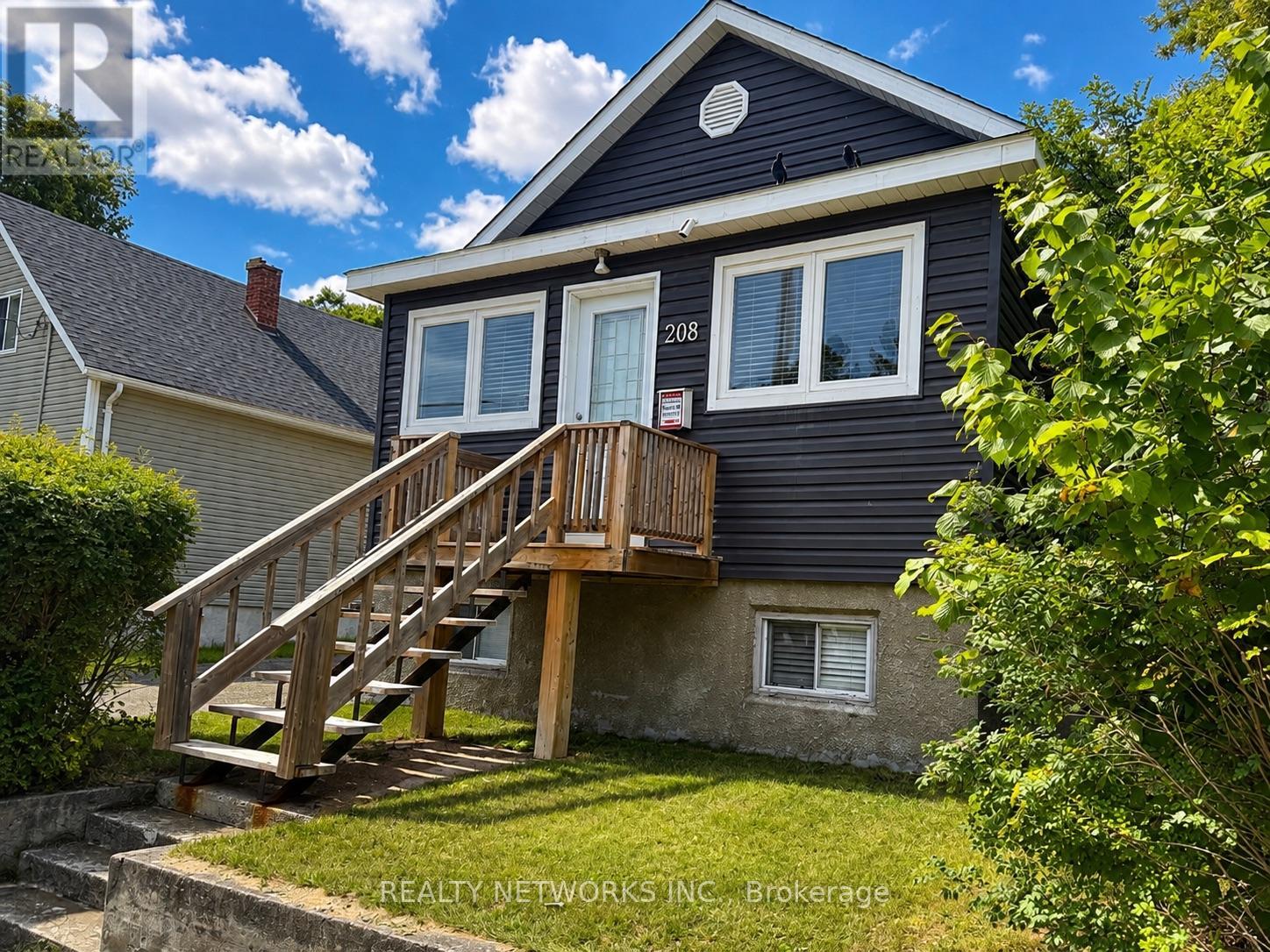 208 Toke Street — photo 1