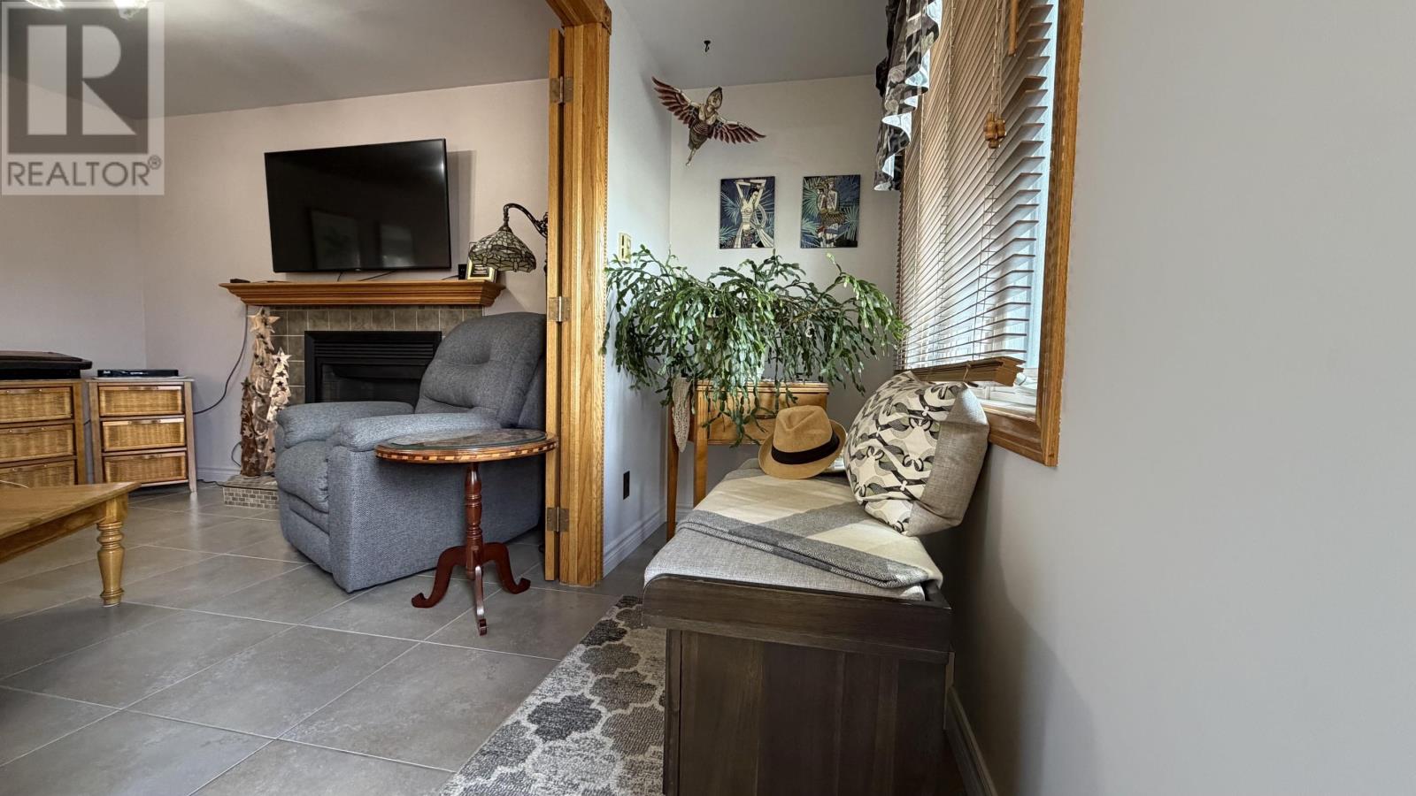 27 Superior Ave, Terrace Bay, Ontario  P0T 2W0 - Photo 2 - TB2602534