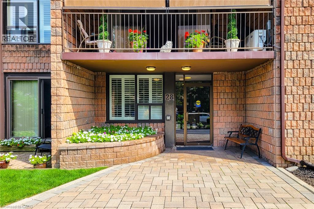 28 Robinson Street N Unit# 405, Grimsby, Ontario  L3M 3C9 - Photo 6 - 40858544