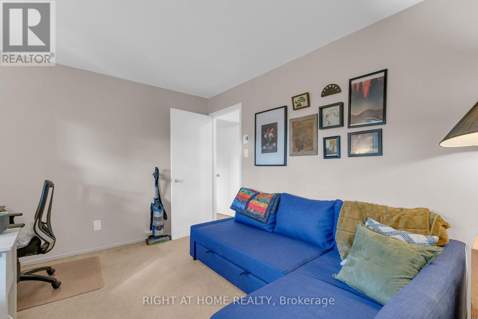 301 - 280 Brittany Drive, Ottawa, Ontario  K1K 4M4 - Photo 19 - X13715582