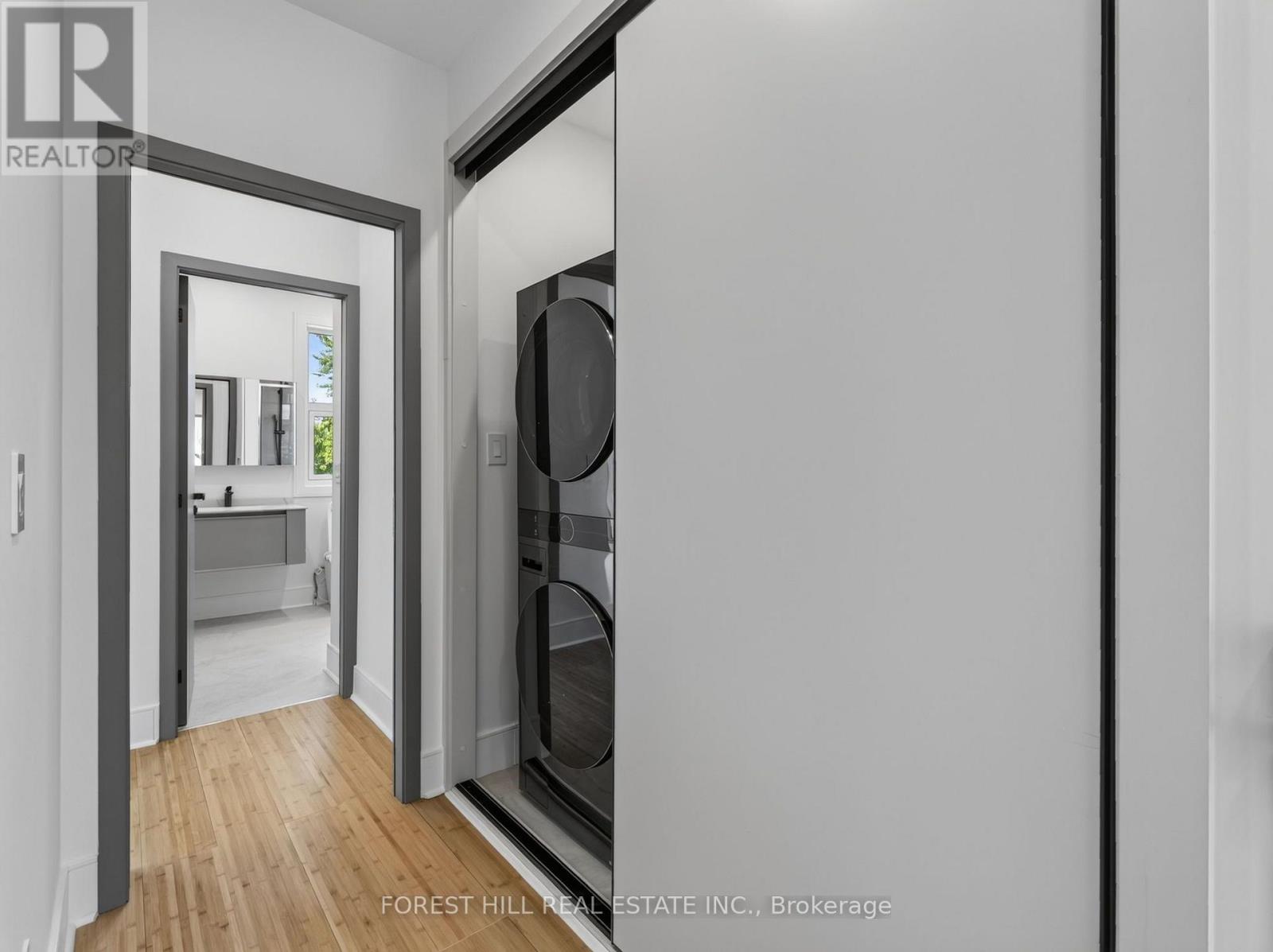 207 Robina Avenue, Toronto, Ontario  M6C 3Y9 - Photo 30 - C13715466