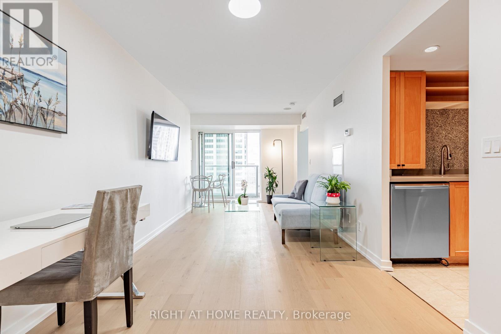 3116 - 8 PARK ROAD, Toronto, Ontario
