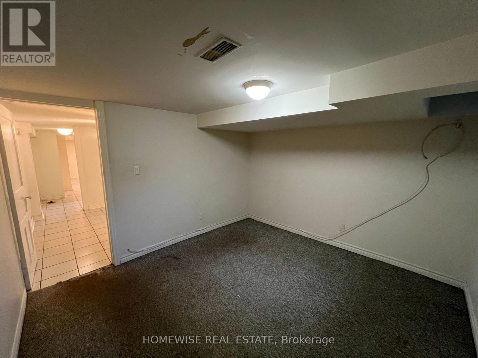 Lower - 261 Ossington Avenue, Toronto, Ontario  M6J 3A1 - Photo 8 - C13715526