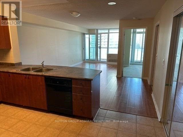 701 - 5508 Yonge Street, Toronto, Ontario  M2N 7L2 - Photo 4 - C13715640
