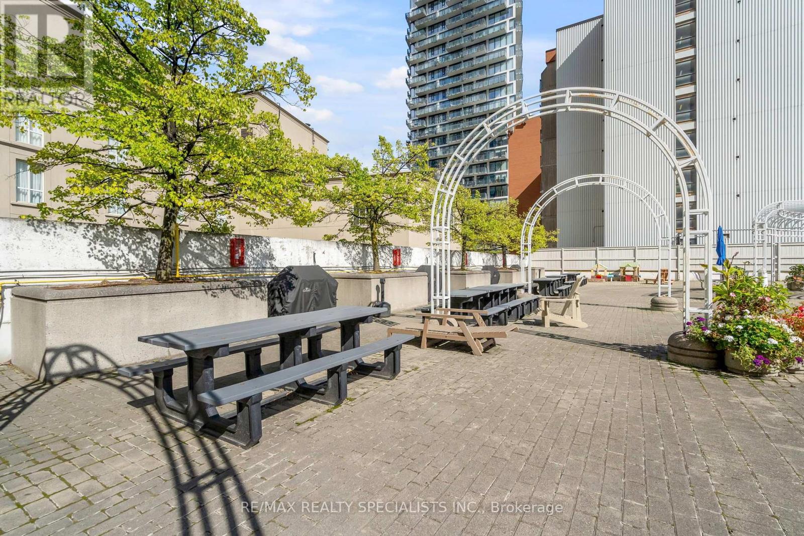 813 - 25 The Esplanade, Toronto, Ontario  M5E 1W5 - Photo 22 - C13715654