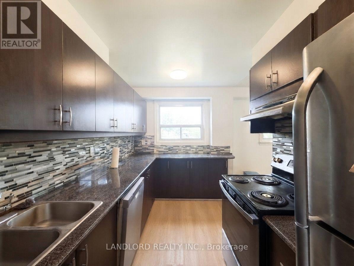 40 - 2830 Midland Avenue, Toronto, Ontario  M1S 1S4 - Photo 2 - E13715544
