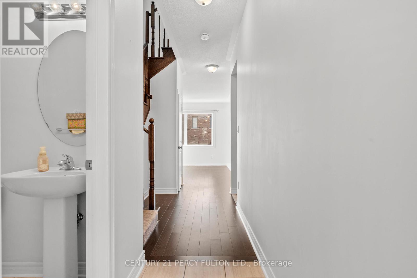 2635 Cerise Manor, Pickering, Ontario  L1X 0G8 - Photo 3 - E13715624
