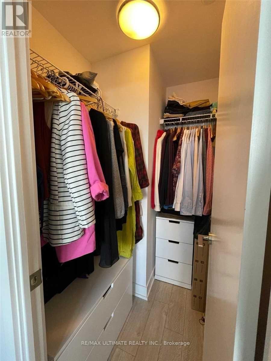 1701 - 15 Baseball Place, Toronto, Ontario  M4M 0E6 - Photo 11 - E13715656