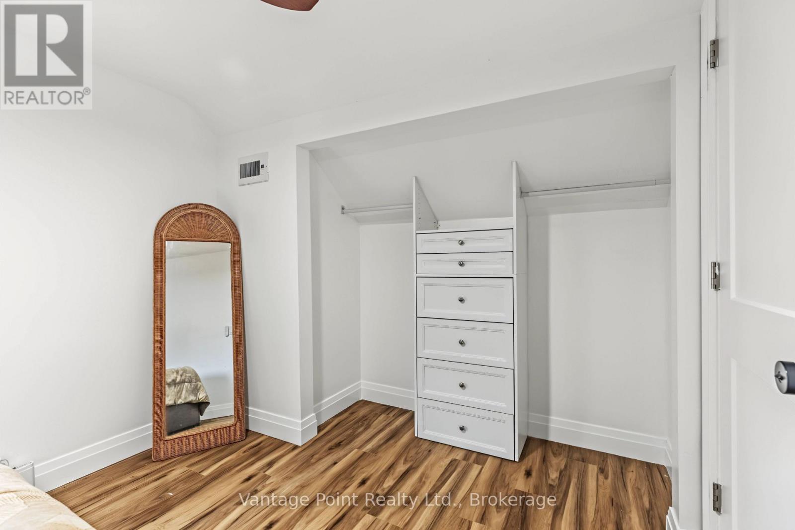 794097 124 Grey Road, Clearview (Singhampton), Ontario  N0C 1M0 - Photo 36 - S13715586