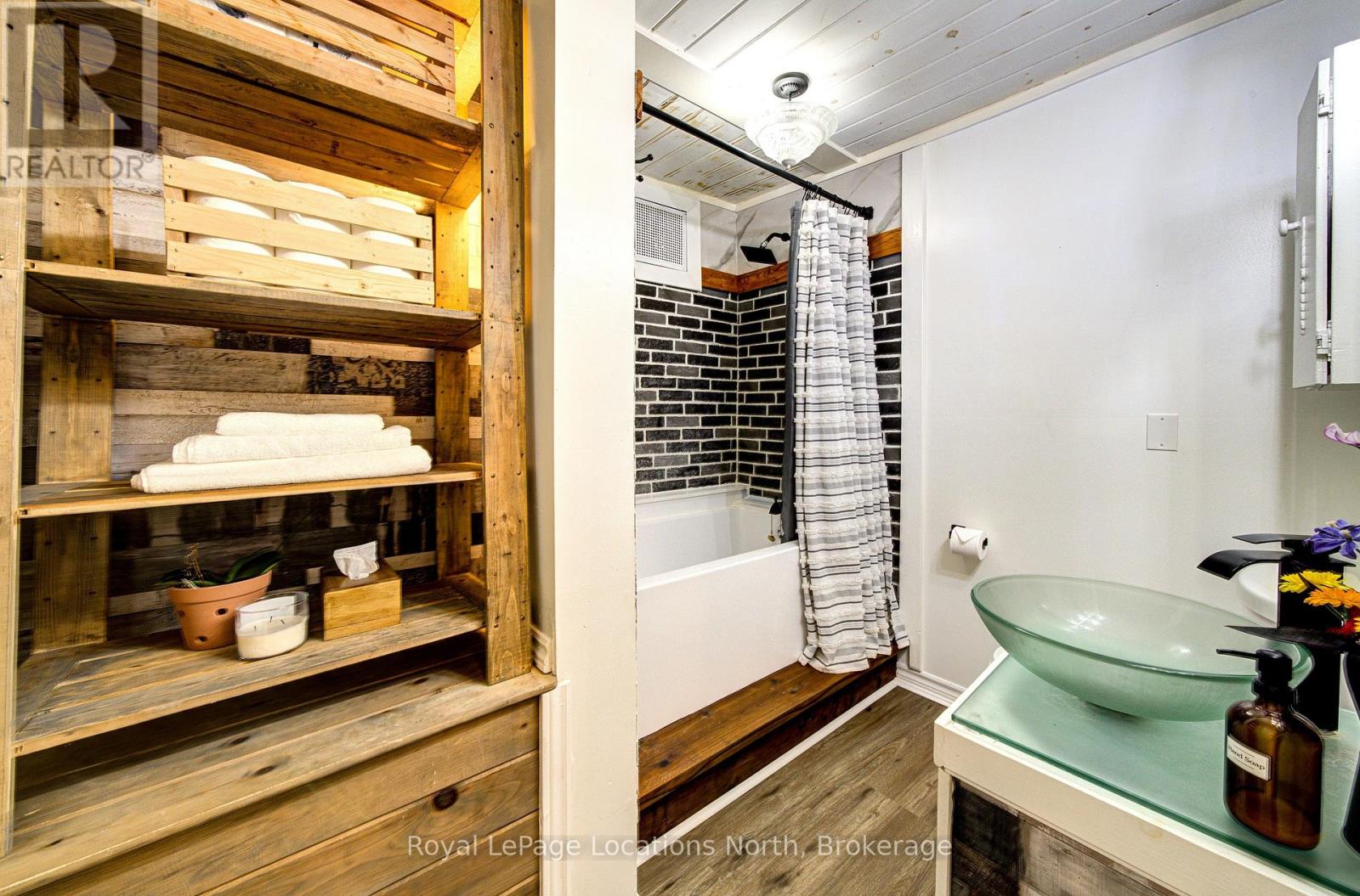 22 Balsam Street, Tiny, Ontario  L0L 1P1 - Photo 21 - S13715652