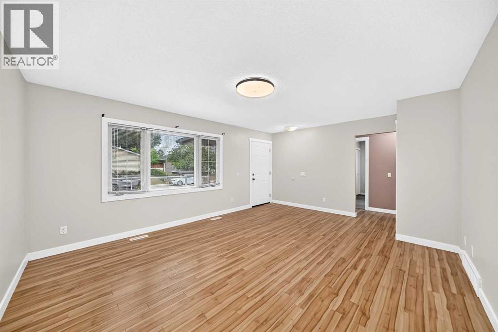 6607 Malvern Road Ne, Calgary, Alberta  T2A 5C3 - Photo 5 - A2340348