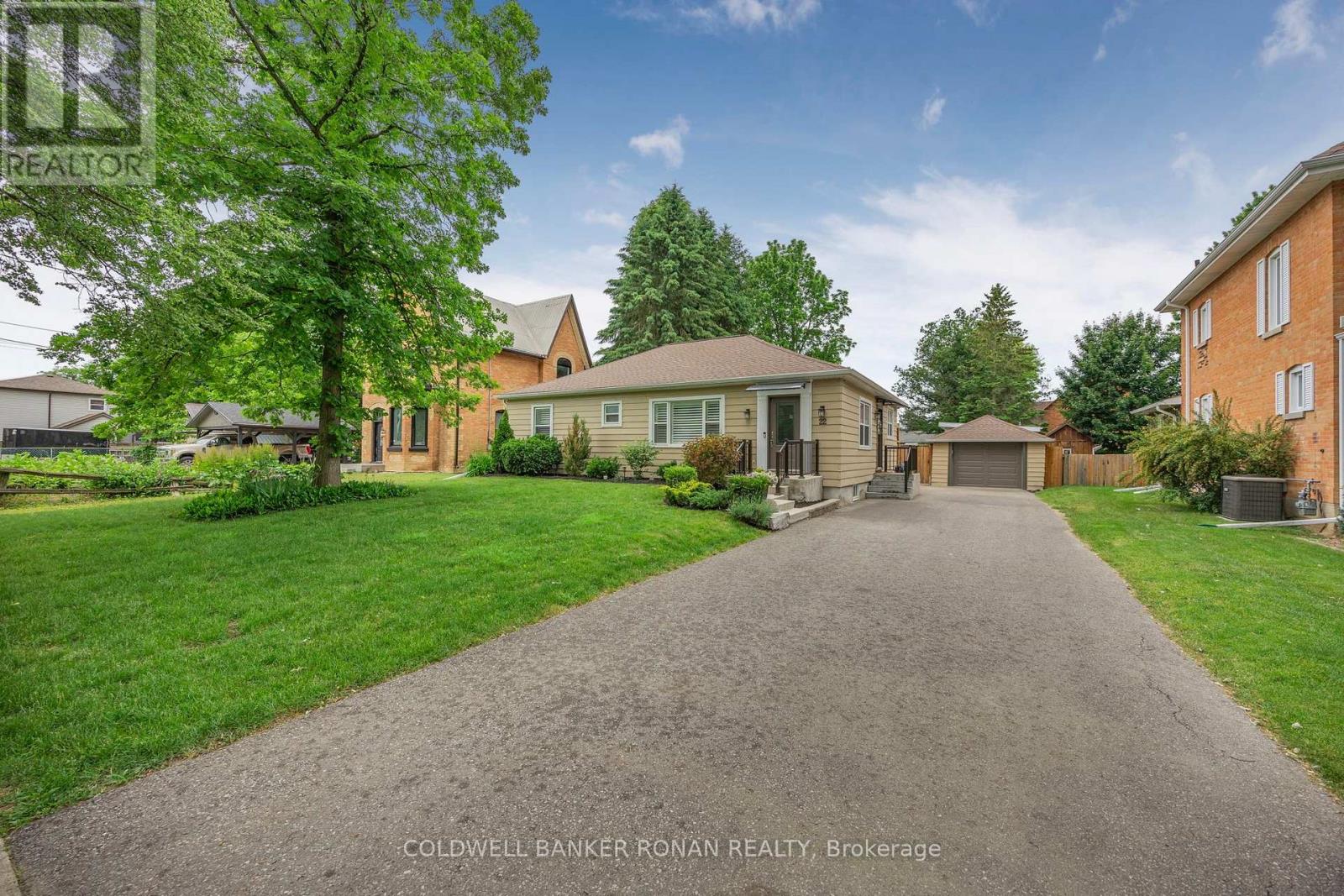 22 NELSON STREET, New Tecumseth, Ontario