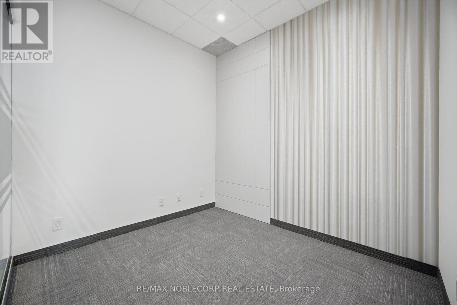36 - 4040 Steeles Avenue W, Vaughan, Ontario  L4L 4Y5 - Photo 26 - N13715638