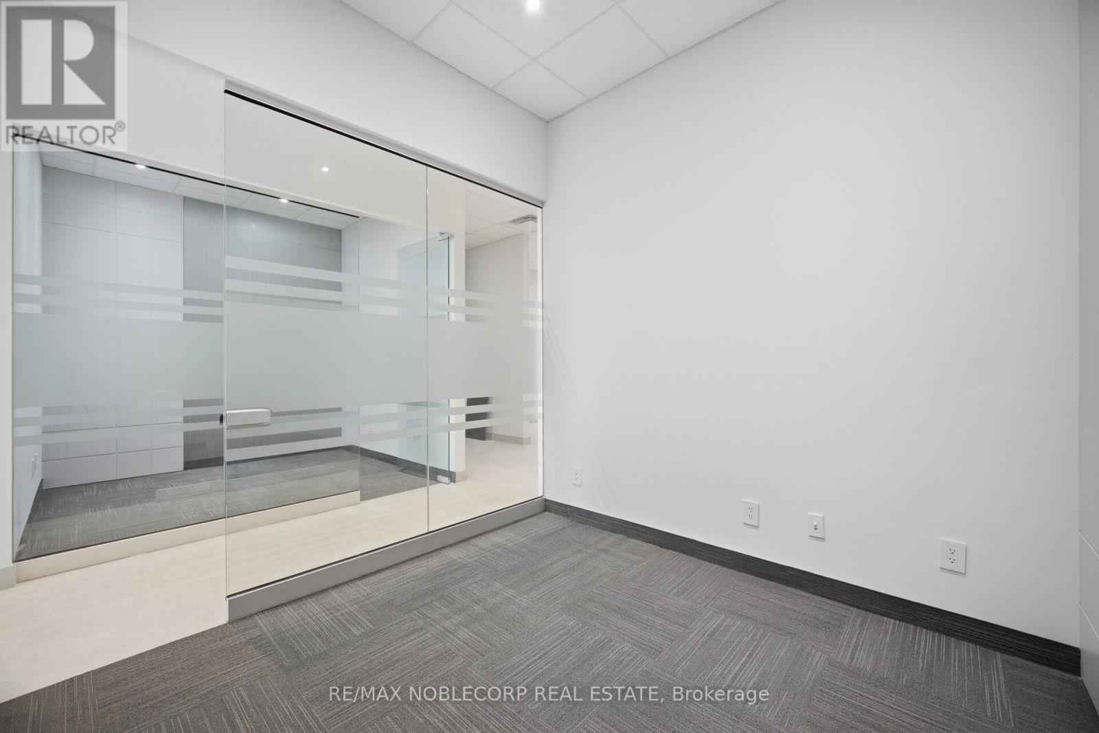 36 - 4040 Steeles Avenue W, Vaughan, Ontario  L4L 4Y5 - Photo 28 - N13715638