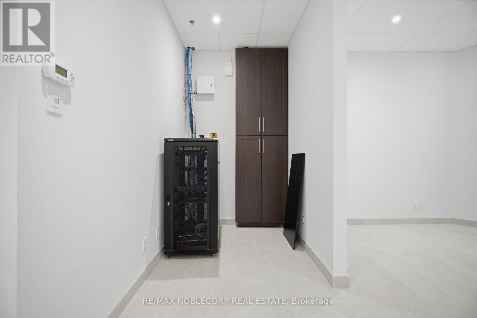 36 - 4040 Steeles Avenue W, Vaughan, Ontario  L4L 4Y5 - Photo 42 - N13715638