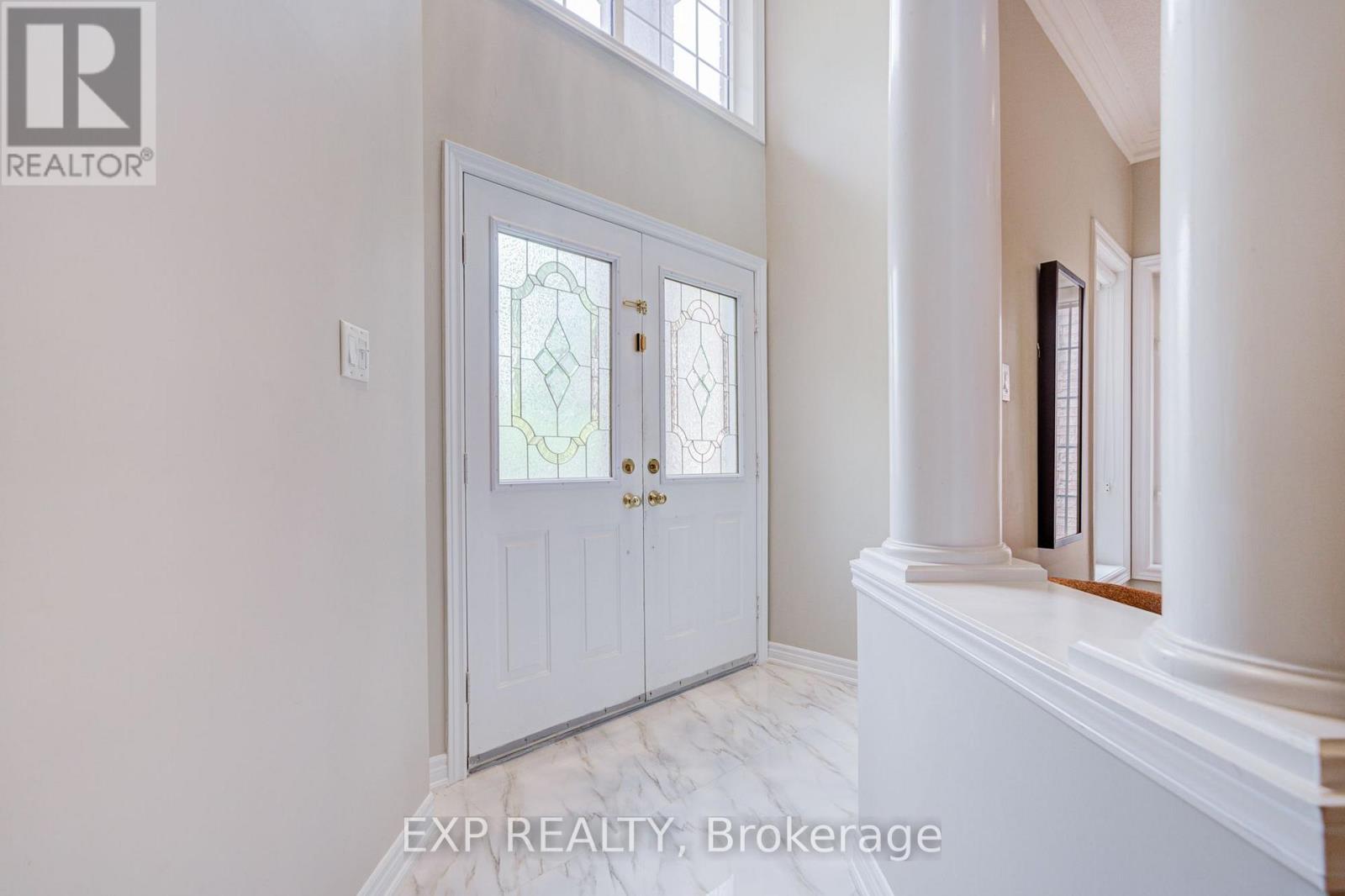71 Futura Avenue — photo 2