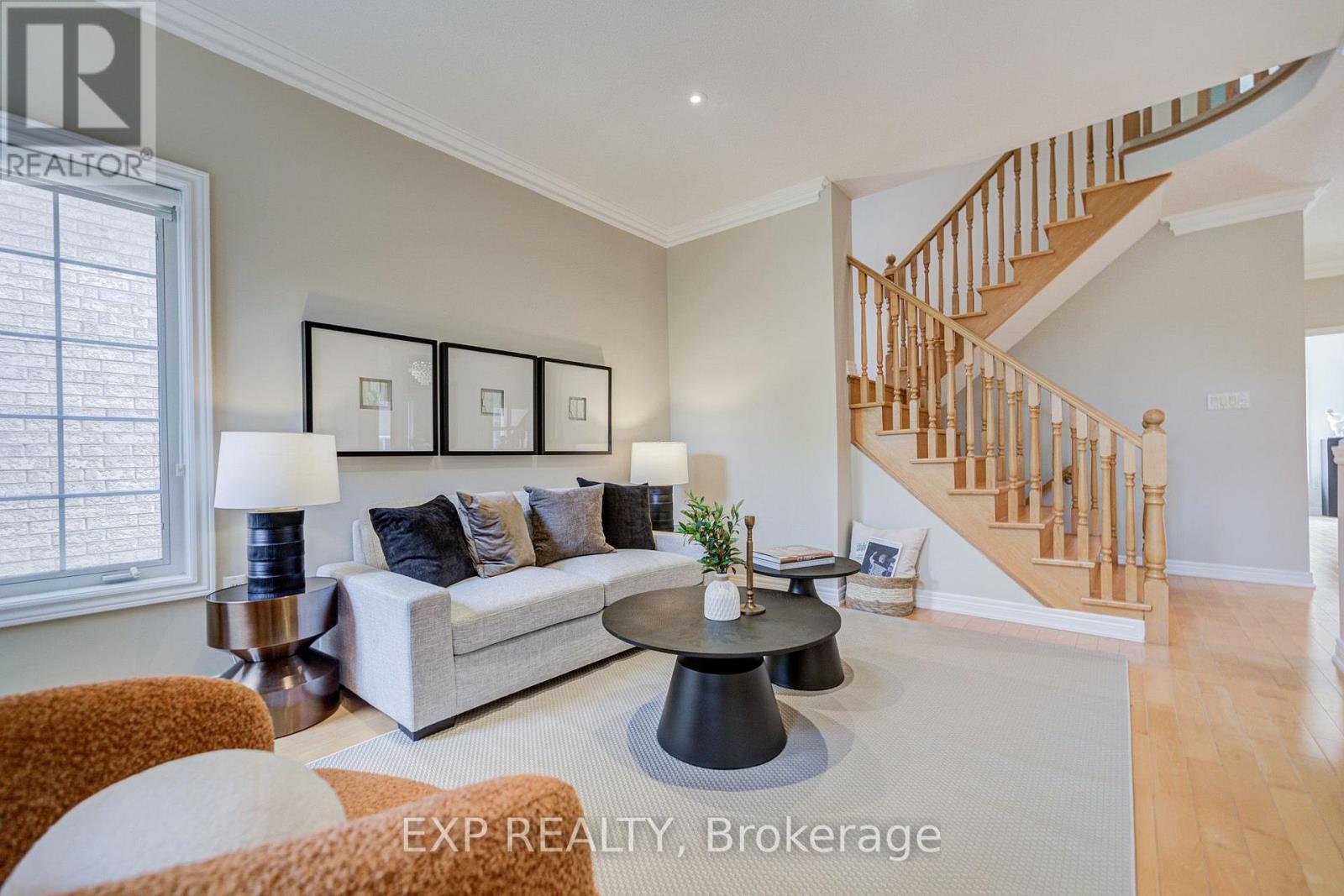71 Futura Avenue, Richmond Hill, Ontario  L4S 1S8 - Photo 6 - N13715662
