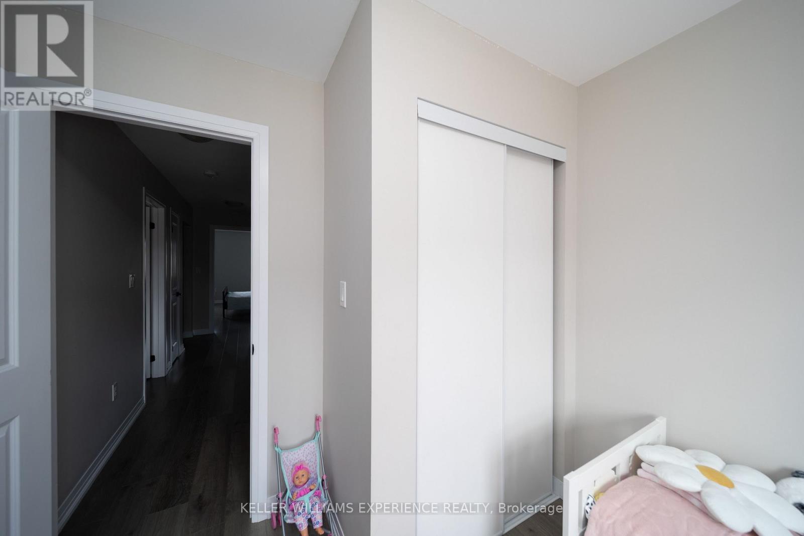 147 Turnberry Lane, Barrie (Painswick South), Ontario  L9J 0M4 - Photo 14 - S13715634