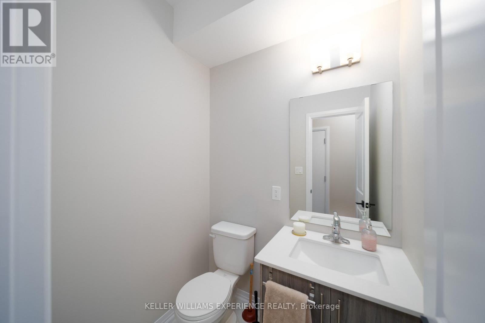 147 Turnberry Lane, Barrie (Painswick South), Ontario  L9J 0M4 - Photo 6 - S13715634