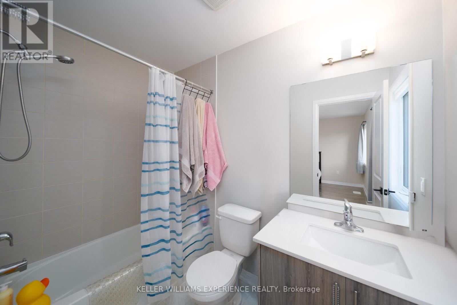 147 Turnberry Lane, Barrie (Painswick South), Ontario  L9J 0M4 - Photo 8 - S13715634