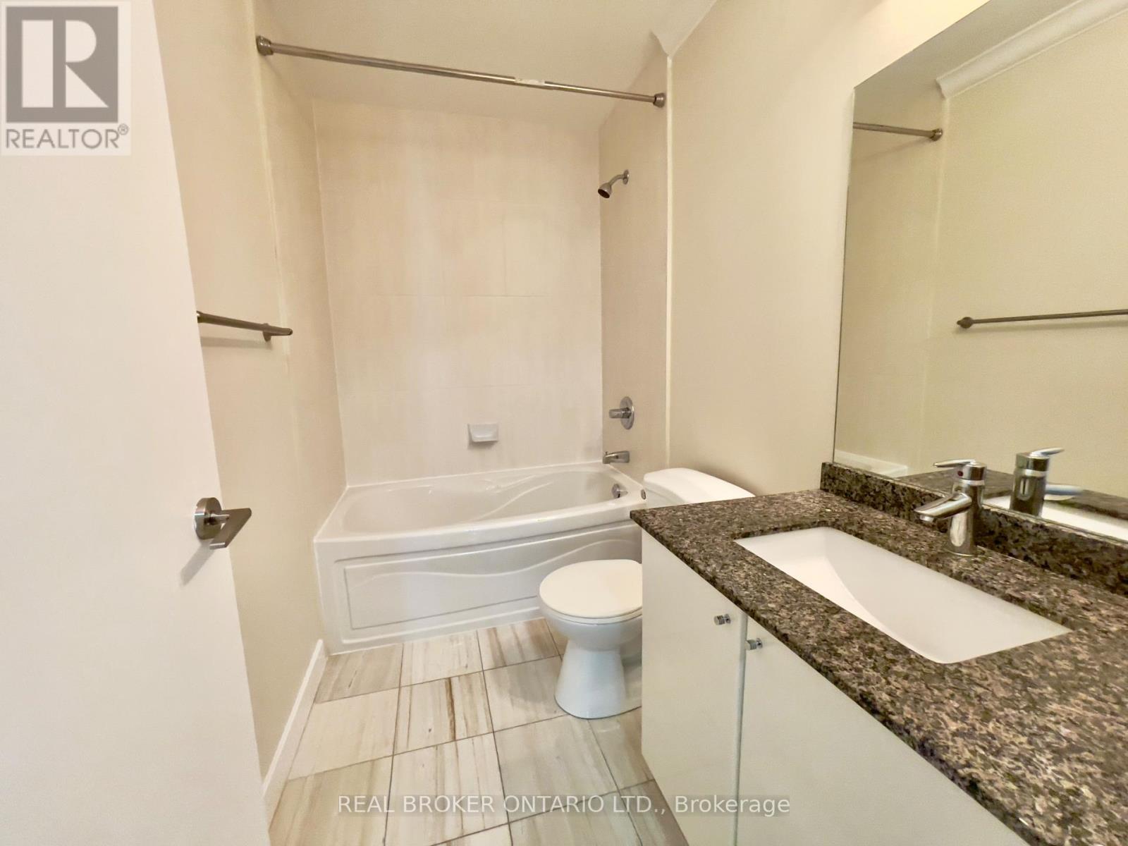 1601 - 18 Harbour Street, Toronto, Ontario M5J 2Z6 - Photo 17 - C13714974
