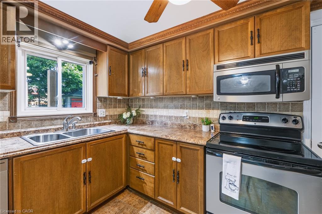 34 Peachtree Crescent, Cambridge, Ontario  N1S 4W5 - Photo 15 - 40851063