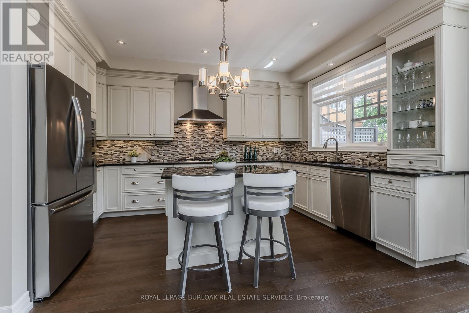 1 - 2061 Maria Street, Burlington, Ontario  L7R 0B5 - Photo 5 - W13715660