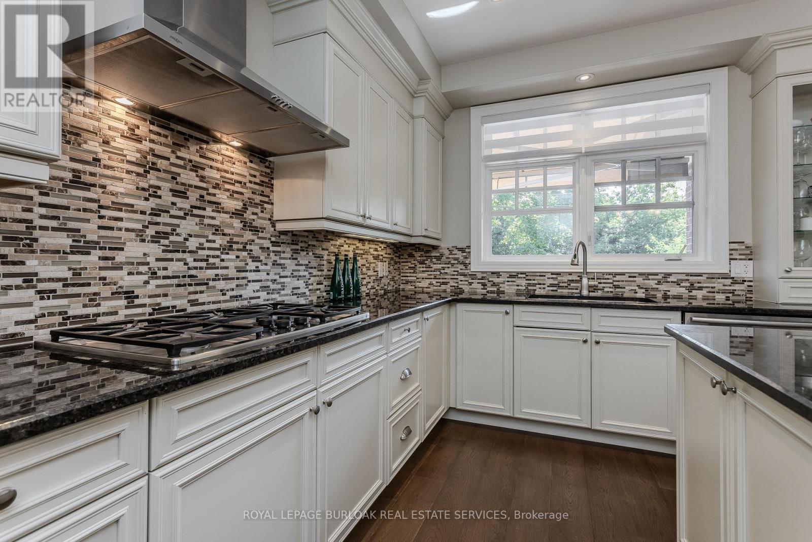 1 - 2061 Maria Street, Burlington, Ontario  L7R 0B5 - Photo 6 - W13715660