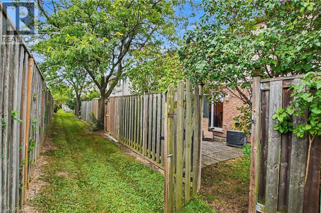 800 Paramount Drive Unit# 58, Hamilton, Ontario  L8J 3V8 - Photo 32 - 40858488