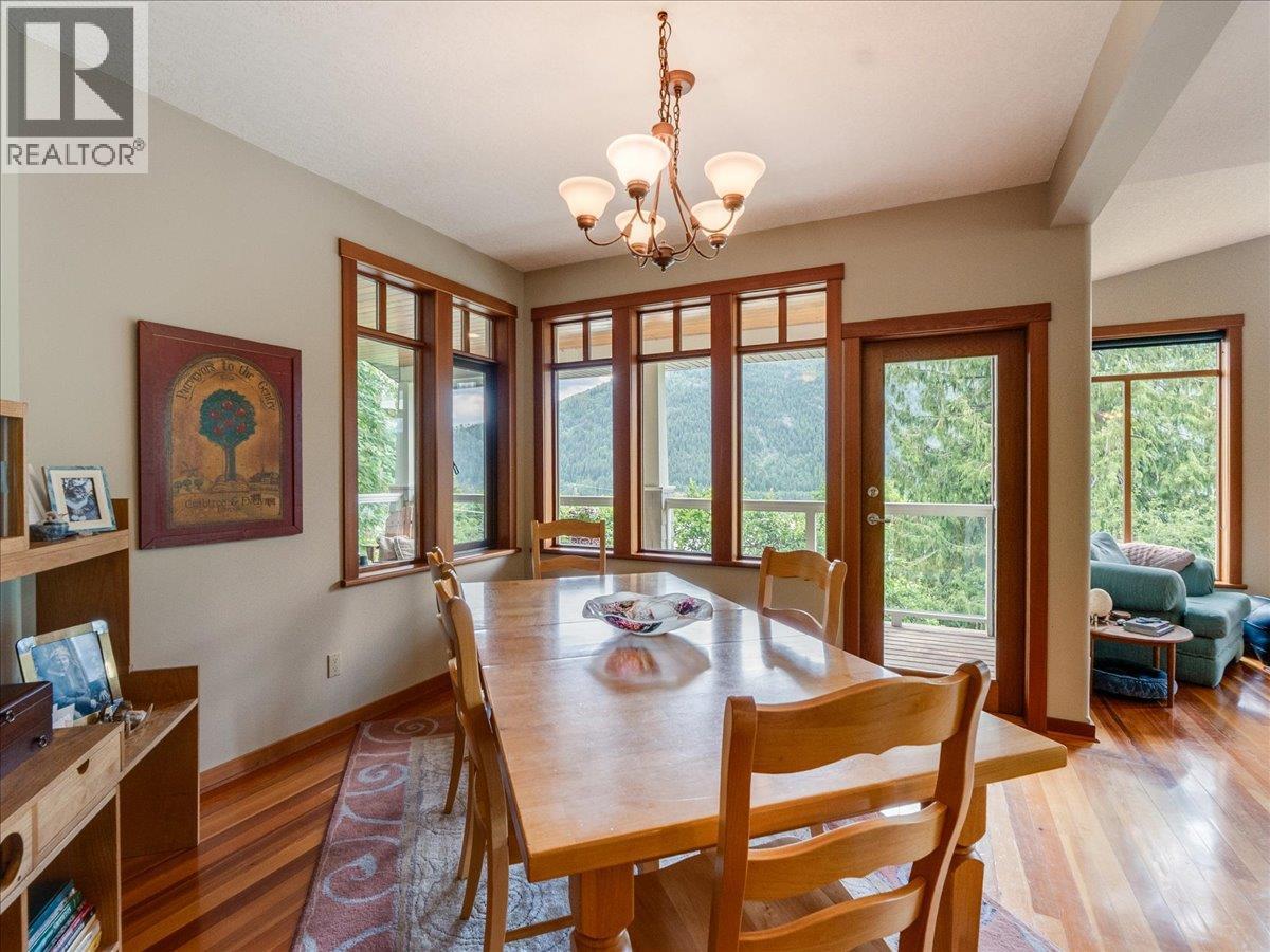 711 Regent Street, Nelson, British Columbia  V1L 5W5 - Photo 25 - 10390685