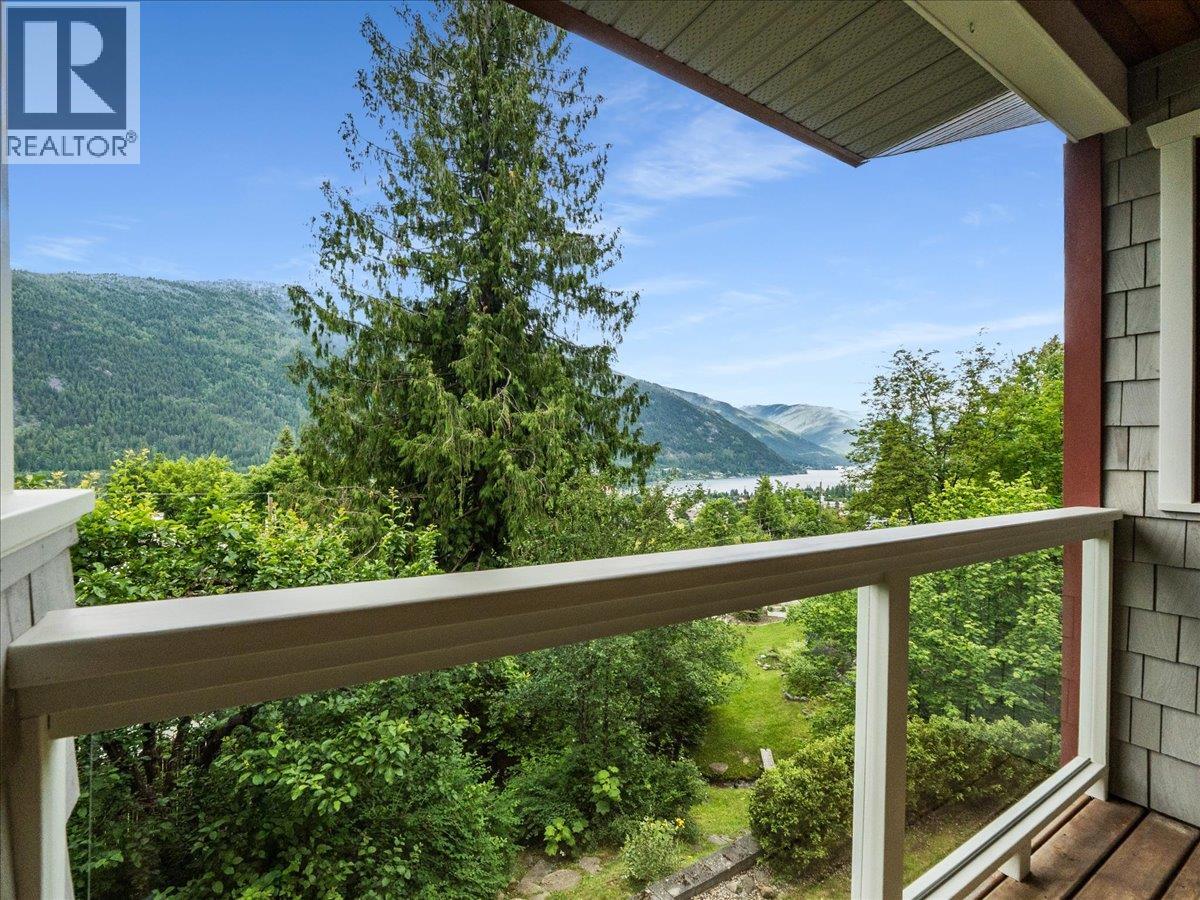 711 Regent Street, Nelson, British Columbia  V1L 5W5 - Photo 31 - 10390685