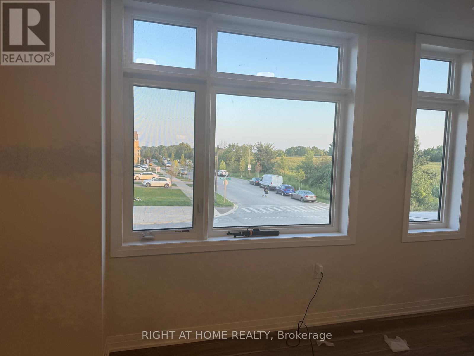 44 - 869 North Waterdown Drive, Hamilton, Ontario  L8B 1W4 - Photo 32 - X13715542
