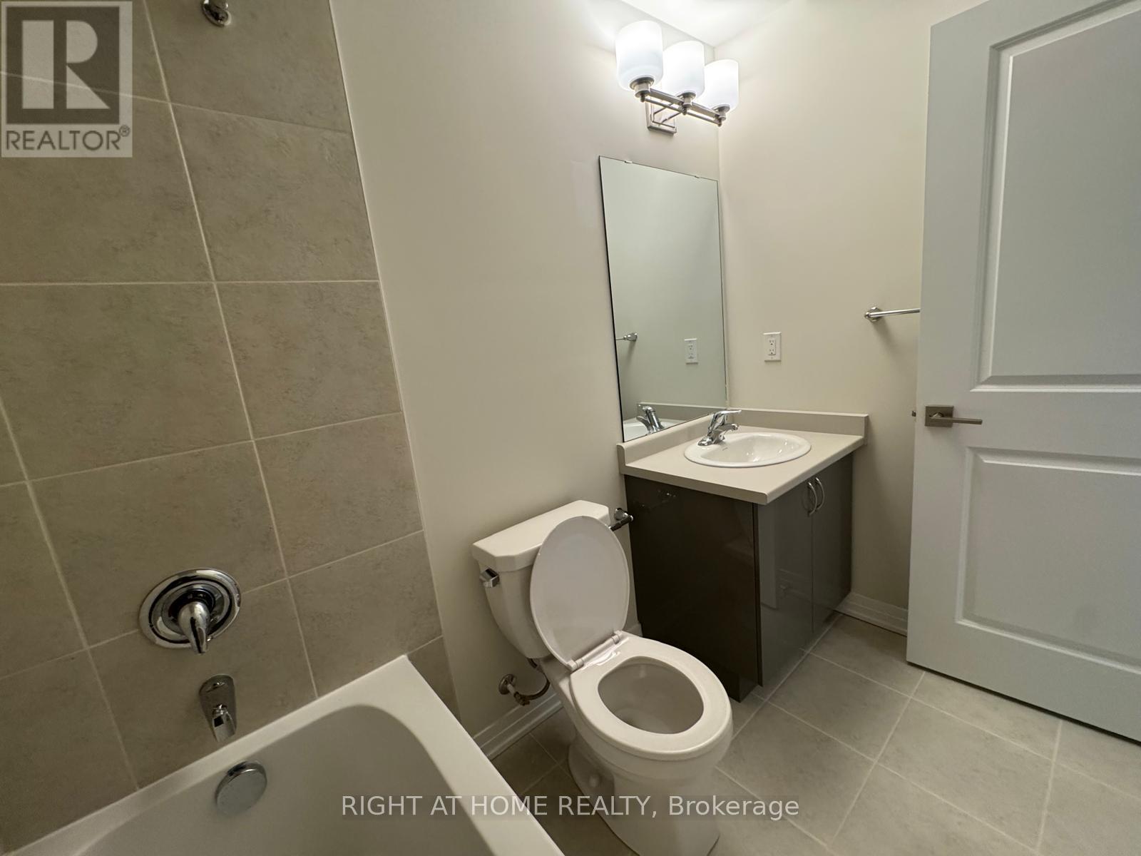 44 - 869 North Waterdown Drive, Hamilton, Ontario  L8B 1W4 - Photo 33 - X13715542