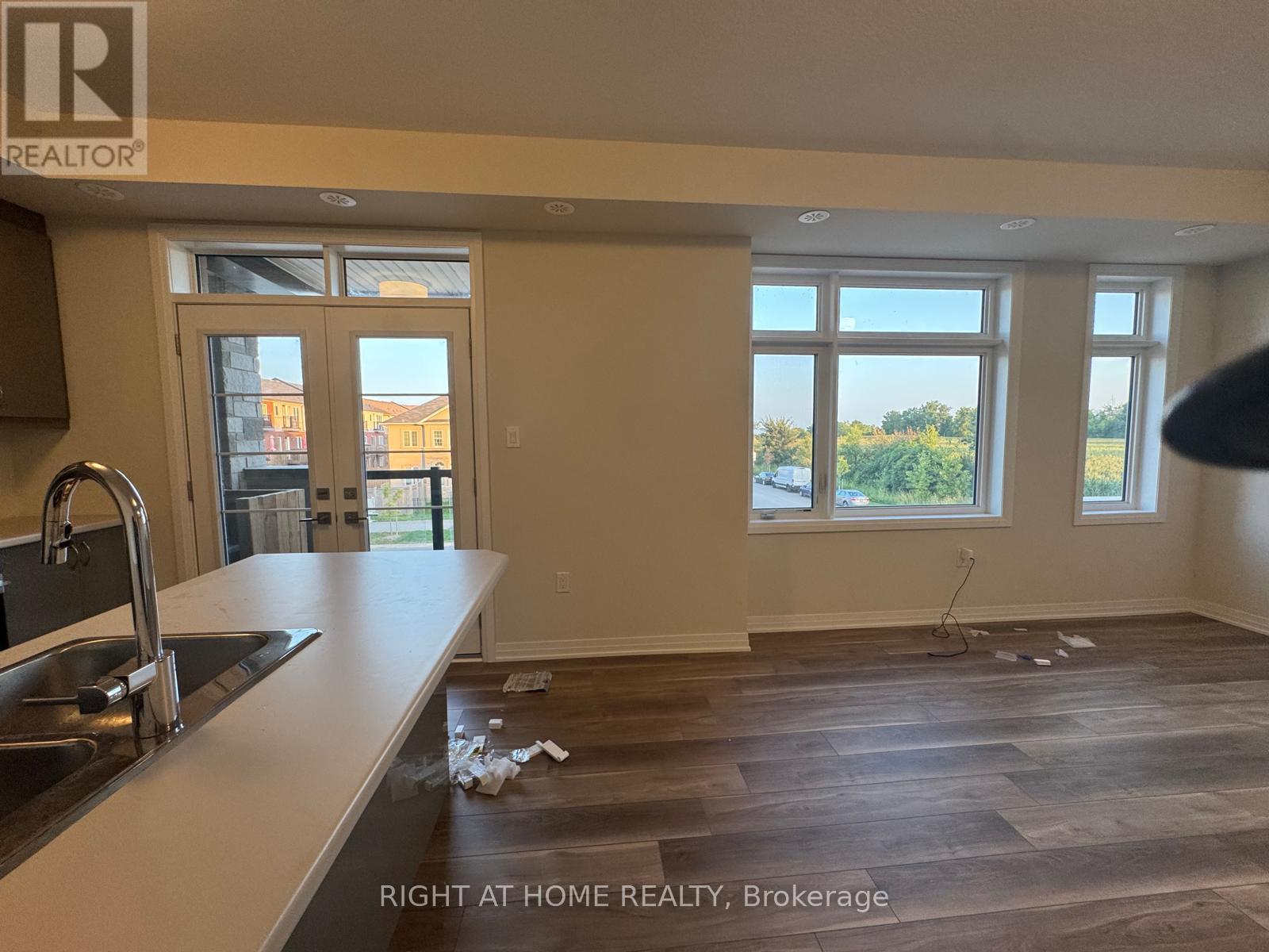 44 - 869 North Waterdown Drive, Hamilton, Ontario  L8B 1W4 - Photo 34 - X13715542