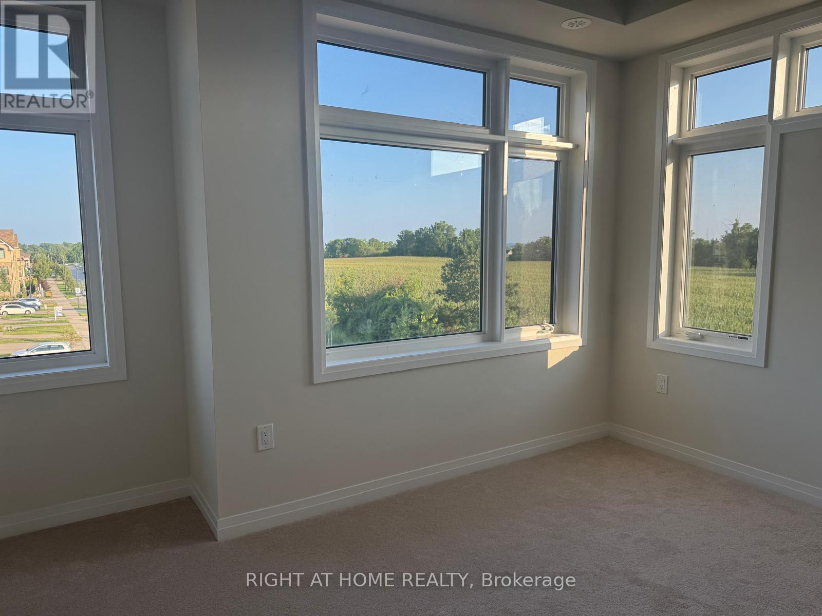 44 - 869 North Waterdown Drive, Hamilton, Ontario  L8B 1W4 - Photo 35 - X13715542