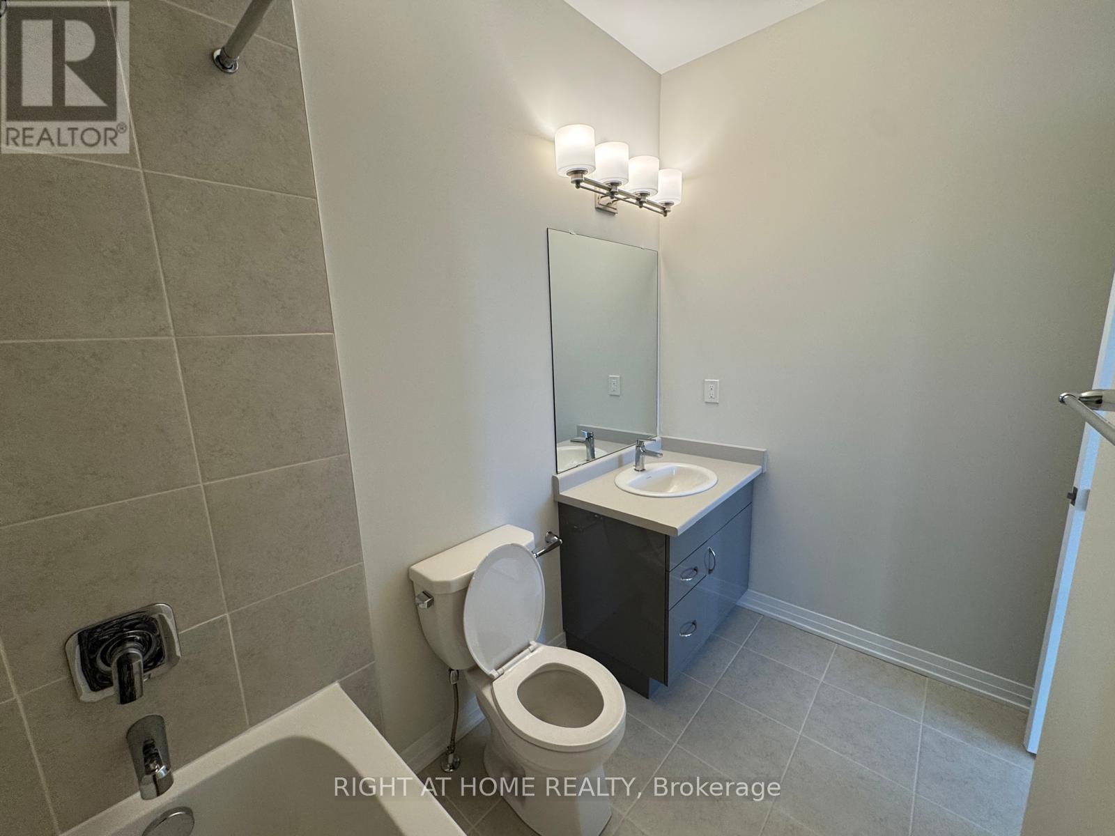 44 - 869 North Waterdown Drive, Hamilton, Ontario  L8B 1W4 - Photo 37 - X13715542