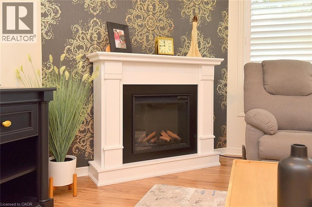 2530 Northampton Boulevard Unit# 77, Burlington, Ontario  L7M 4B4 - Photo 7 - 40844587