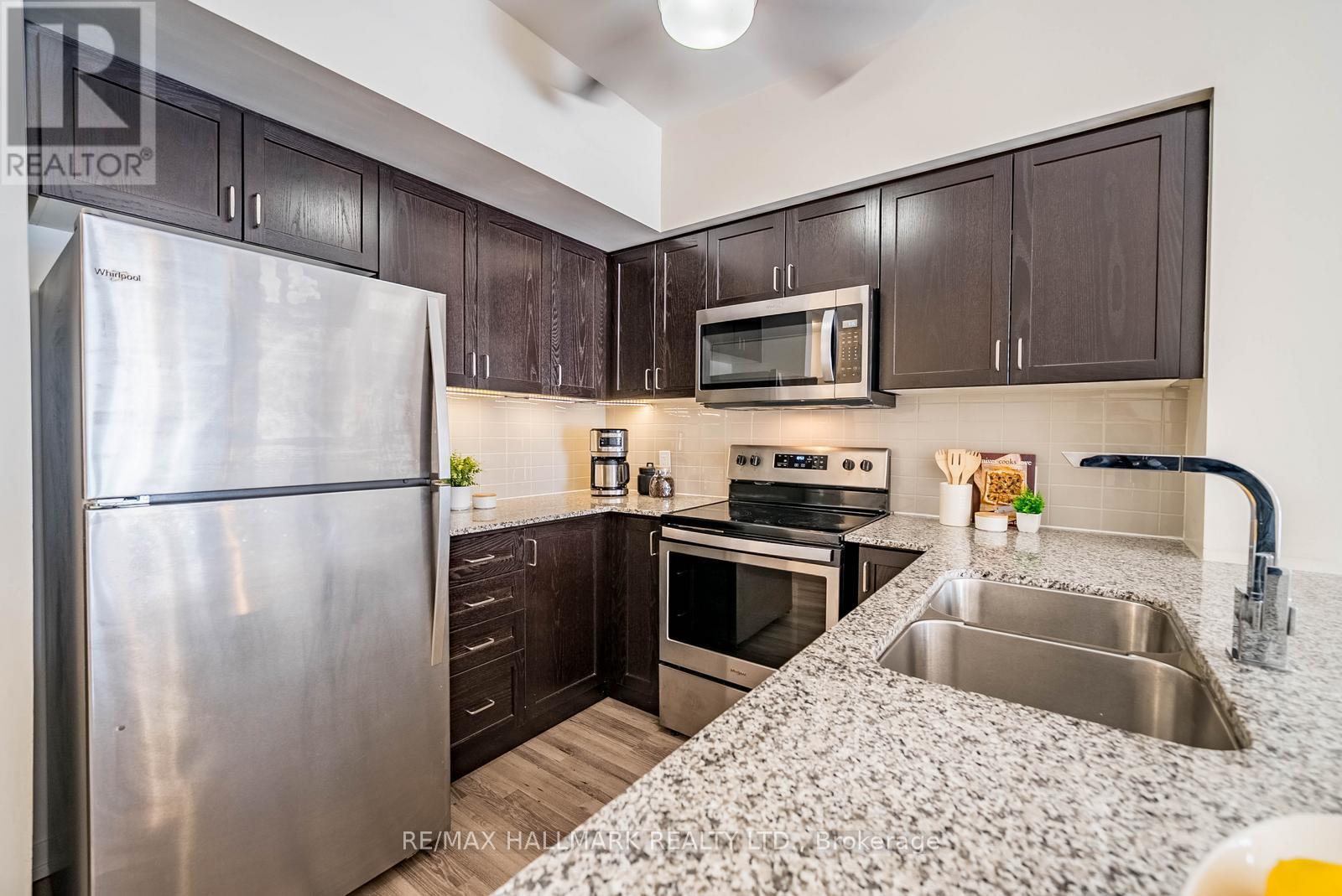 232 - 7 Bellcastle Gate, Whitchurch-Stouffville, Ontario  L4A 0W5 - Photo 15 - N12864894