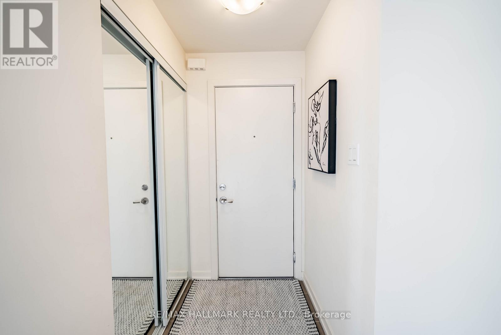 232 - 7 Bellcastle Gate, Whitchurch-Stouffville, Ontario  L4A 0W5 - Photo 5 - N12864894