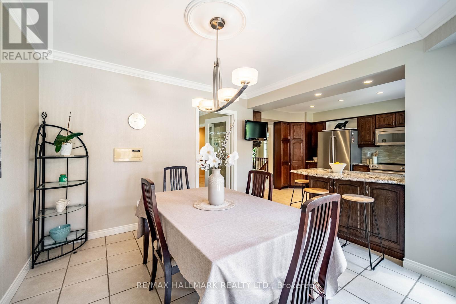 160 Park Drive, Whitchurch-Stouffville, Ontario  L4A 1J6 - Photo 18 - N13235896