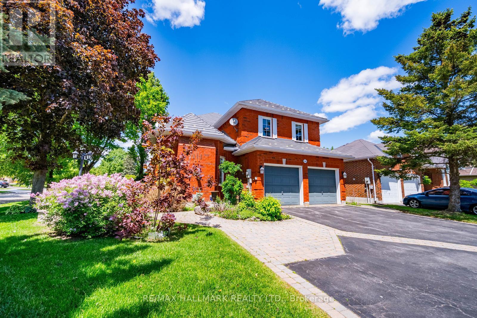 160 Park Drive, Whitchurch-Stouffville, Ontario  L4A 1J6 - Photo 6 - N13235896