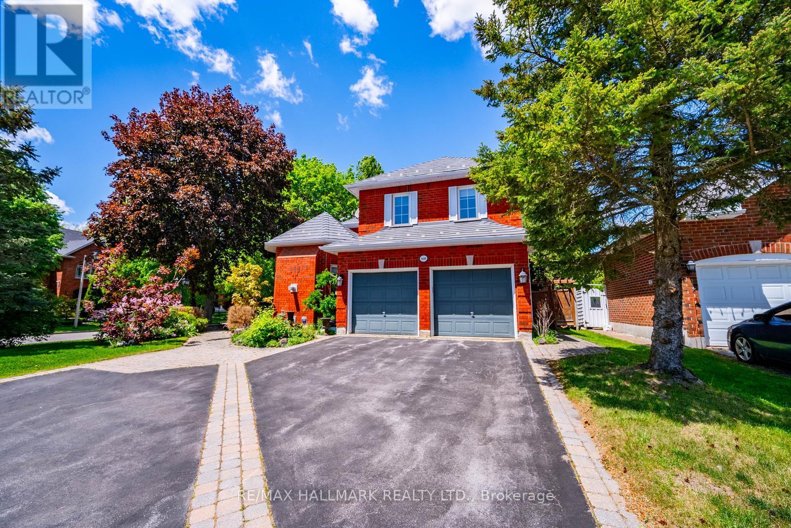 160 Park Drive, Whitchurch-Stouffville, Ontario  L4A 1J6 - Photo 5 - N13235896