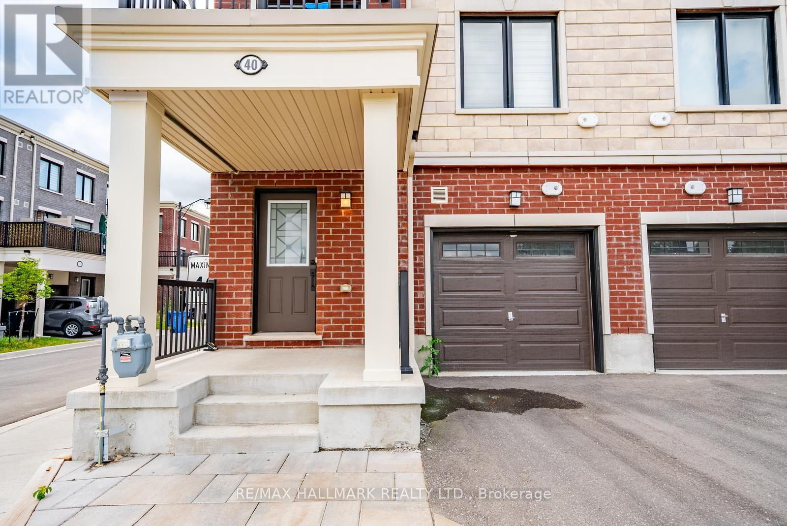 40 Covington Crescent, Whitchurch-Stouffville, Ontario  L4A 4W8 - Photo 4 - N13606654