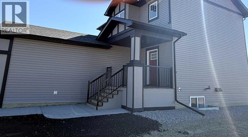 58 Vincent Crescent, Olds, Alberta  T4H 0G7 - Photo 4 - A2331732